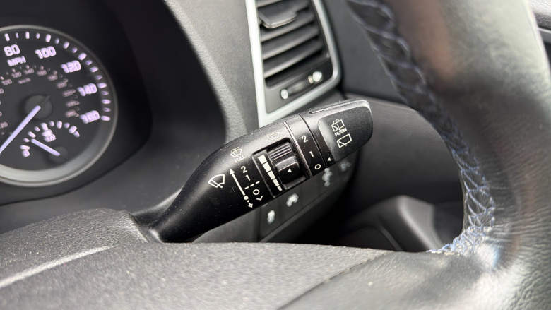 Hyundai Tucson 1.7 CRDi Blue Drive SE Nav 5dr 2WD DCT Diesel Estate